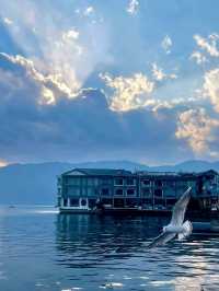 Shuanglang Ancient Town: A Sunset Stroll by the Water