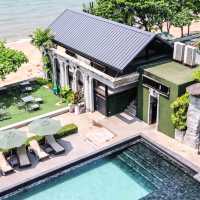 พักผ่อนติดทะเล กับห้อง Premium Pool Access สุดชิล!