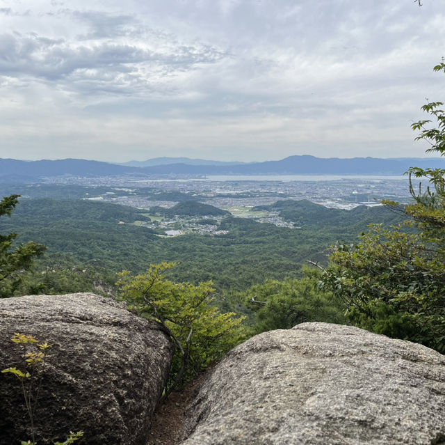 【金勝アルプス】⛰️　関西百名山〜鶏冠山・天狗岩・竜王山