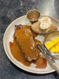 Authentic Western Cuisine⭐️JOSH'S GRILL⭐️Café 