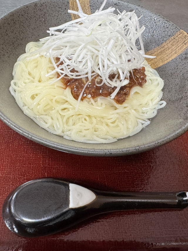 白石城～除了美麗的風景外，更不能錯過好吃的冷麵