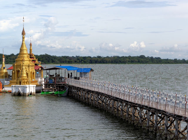 🌊 Meiktila Magic: Lakeside Sunsets, Hidden Pagodas & the Best Mohinga You’ve Never Tried  