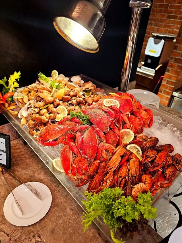 Jazz Hotel’s “Under the Sea” Seafood Buffet: A Feast for the Senses