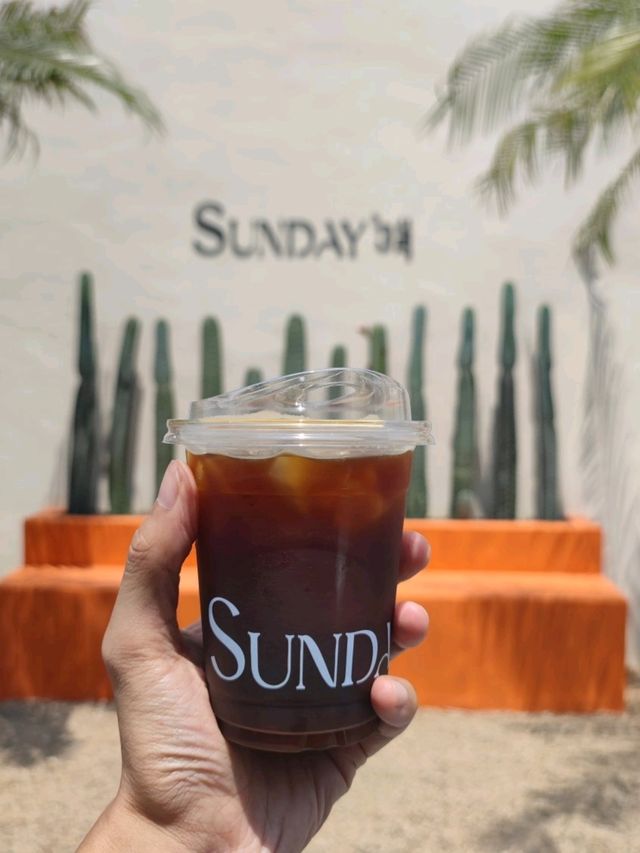 Sunday in 345 คาเฟ่ปทุมธานี