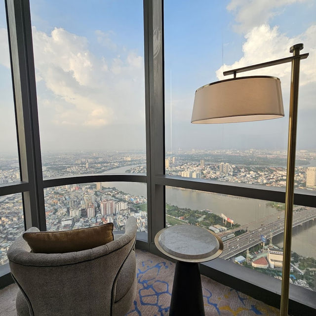 Vinpearl Luxury Landmark 81