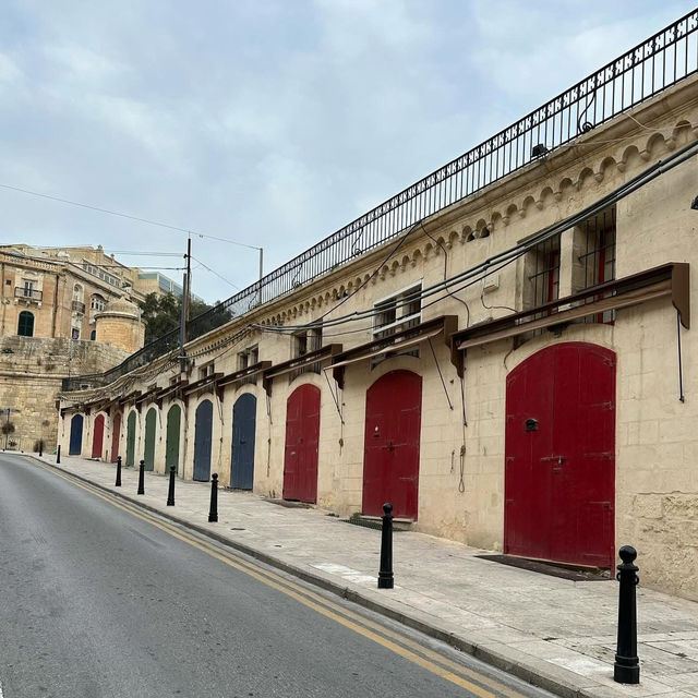 Valletta City Walk: A Stroll Through Malta's Baroque Capital🏰🌅