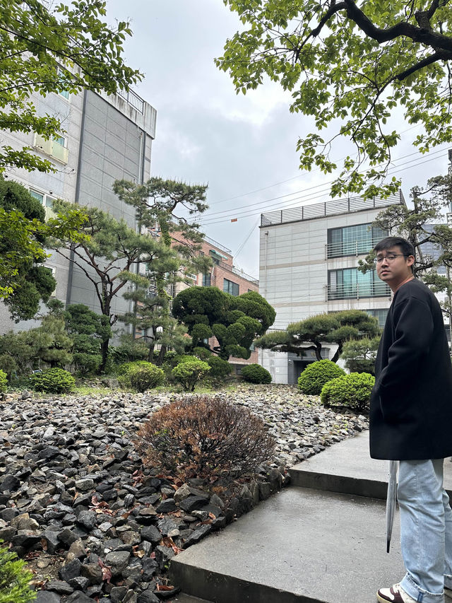 A Visit to Anthracite Cafe: Seoul’s Coffee Haven 🇰🇷☕️
