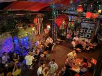 【Szimpla Kert｜シンプラ・ケルト｜ブダペストの“廃墟バー”元祖】