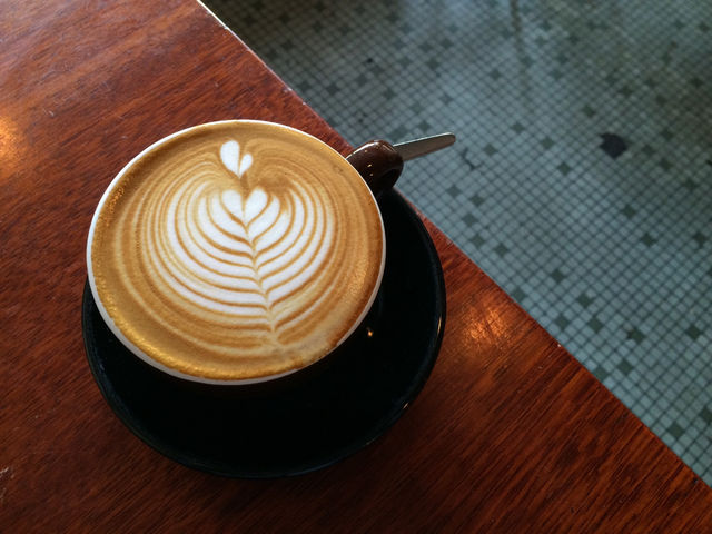 Full bodied coffee with alcoholic cake