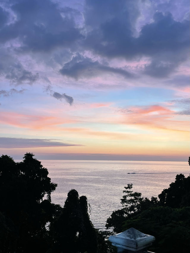  Magical sunset in Phuket.✨