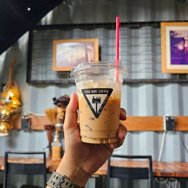 🧩เต็งหนามคอฟฟี่ คาเฟ่ชิคๆ ที่พิษณุโลก🧩
