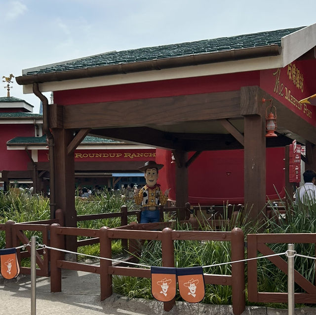 【上海】 上海ディズニーランド ディズニーピクサートイストーリーランド