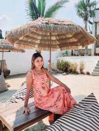 Kamari Cafe & Resort – เกาะล้าน