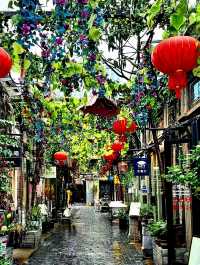 Exploring the magical maze of Tianzifang