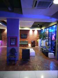 "Smart Stay for Airport Travelers"