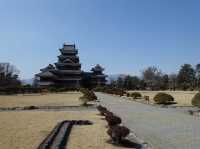 🏯 Matsumoto-jō Castle – Majestic, Peaceful, and Unforgettable