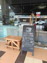 Chill Like a Local at Coffeeholic Desaru