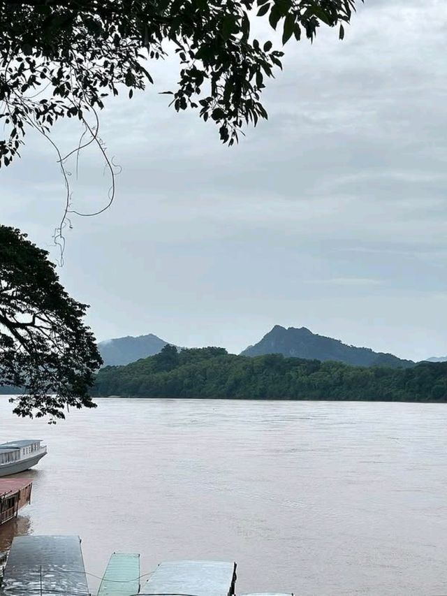 Mekong Vibes in Luang Prabang