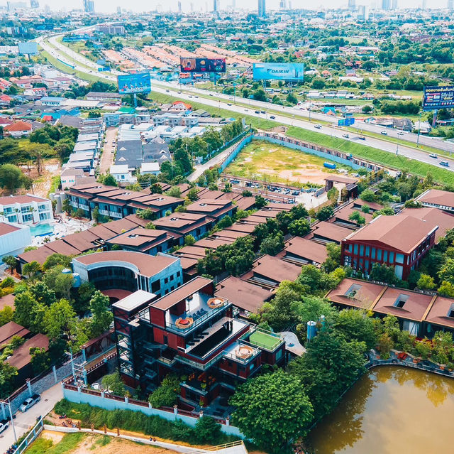The Gems Mining Pool Villas Pattaya