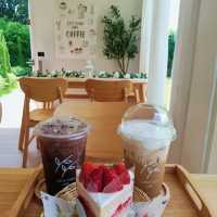 🌿☕ Little Cozy Cafe – ตราด คาเฟ่มินิมอล