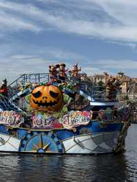 Amazing Tokyo DisneySea: Where Every Wave Tells a Story