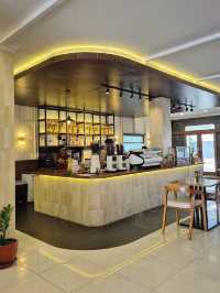 La Trobe Coffee & Brunch