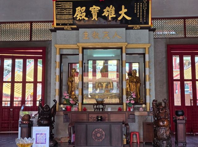 The Many Treasures of the Hall of Great Strength