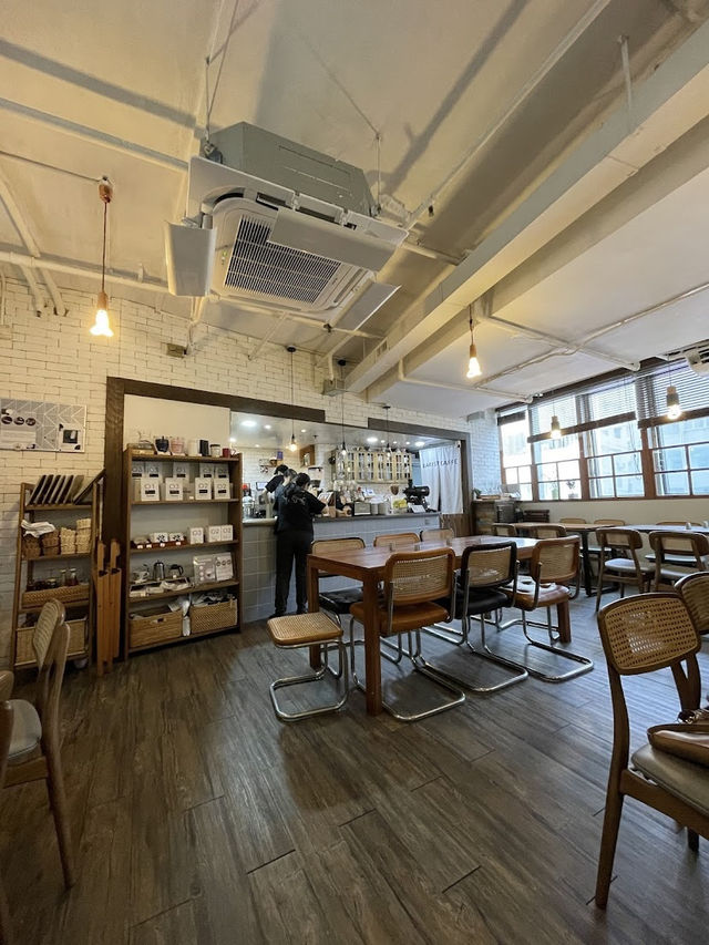 Barista Caffe by Ideaology, Hidden Gem with Specialty Brews in Tsim Sha Tsui 