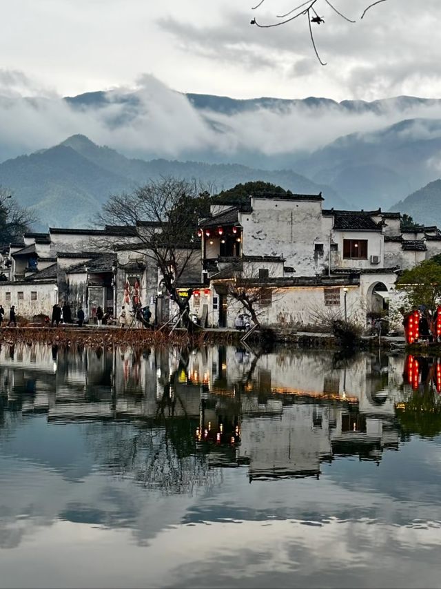 Where Mountains Dream and Water Remembers: Hongcun