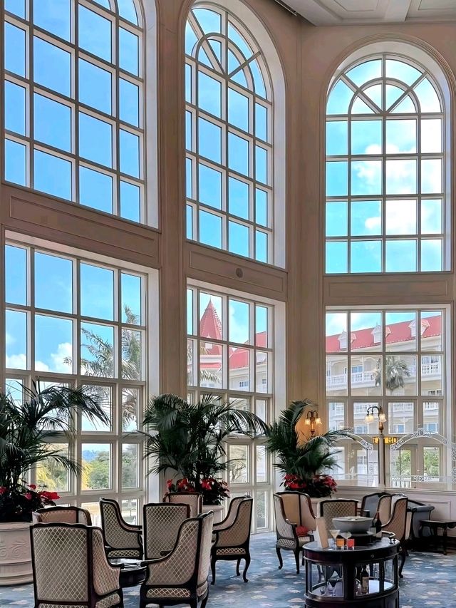 Magic & Elegance: A Stay at Hong Kong Disneyland Hotel