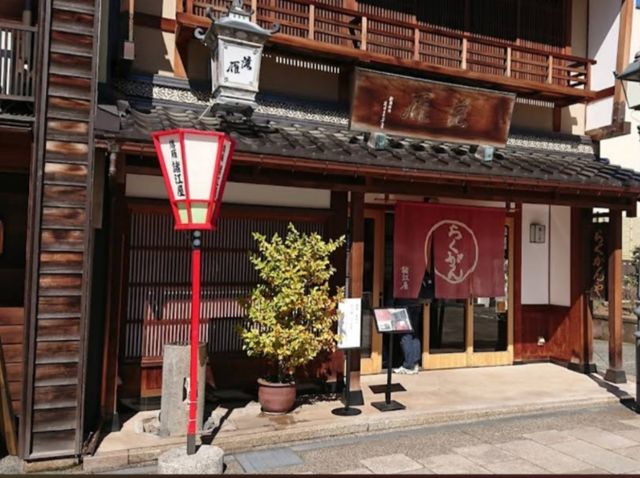金澤 | 西茶屋街，保有江戶時代風情的街屋