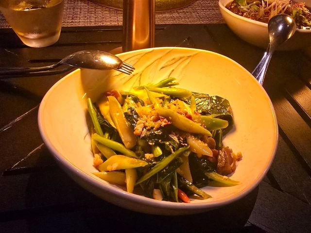Wok Wok & Village Butcher ร้านอร่อยใน ANdAZ