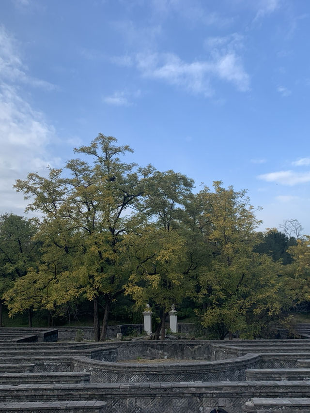🏝️ A Glimpse into Immortal Realms: Fanghu Shengjing at Summer Palace☯