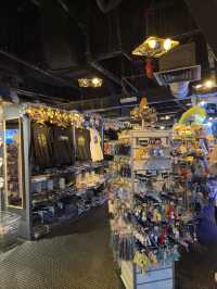Don’t Skip the Souvenir Store at Aquaria KLCC 🐠🎁