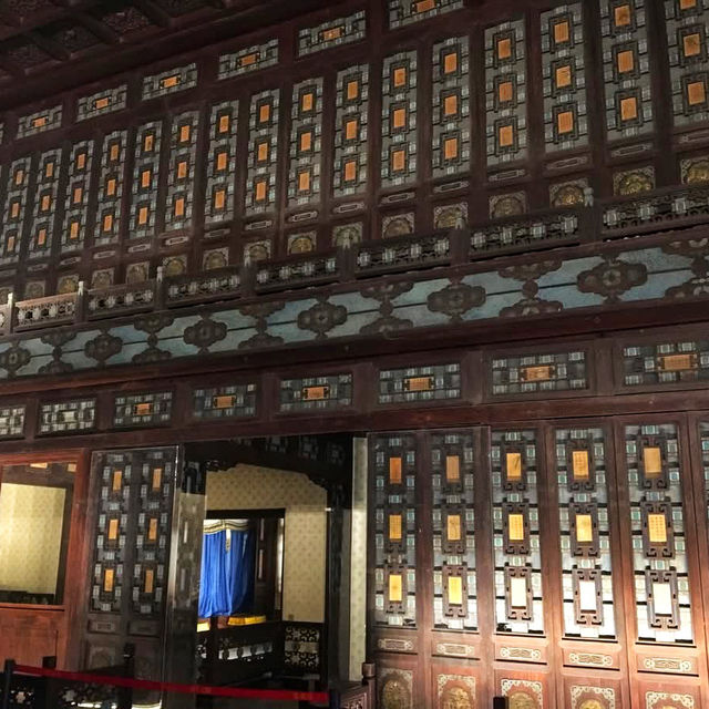  Walking Through Imperial History at the Forbidden City