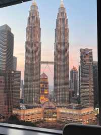 🏨 รีวิวที่พัก 🇲🇾 Traders Hotel by Shangri-La🇲🇾