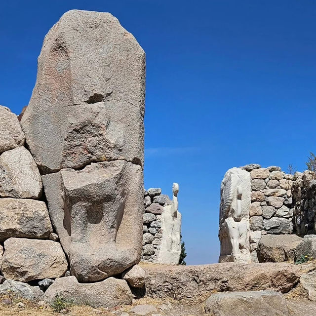 Echoes of Empires: My Solo Trip to Hattuşaş Echoes of Empires: My Solo Trip to Hattuşaş