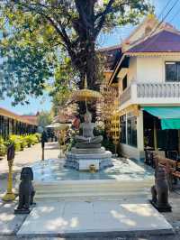 A Stunning Display of Cambodian Culture