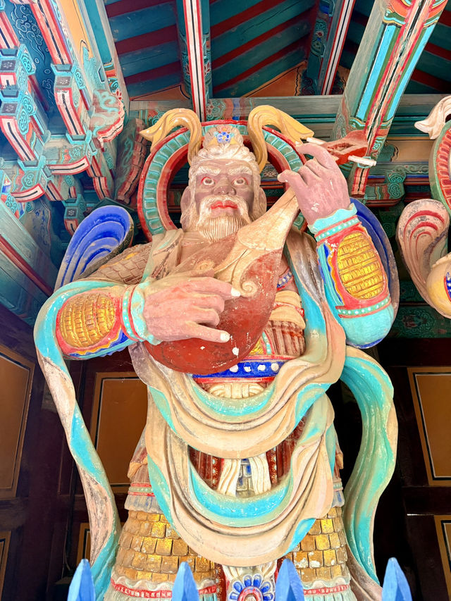 慶州｜金豬傳說佛國寺 快來找藏在牌匾後帶來財運的小豬