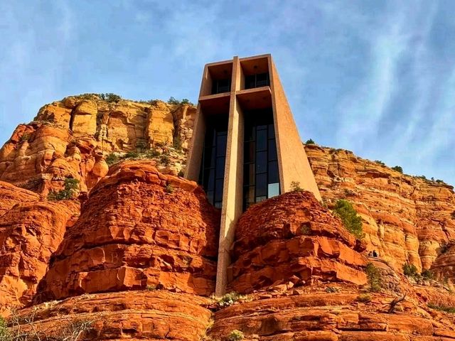 🌄 “Sedona Trail View Point – Where the Red Rocks Touch the Sky!”