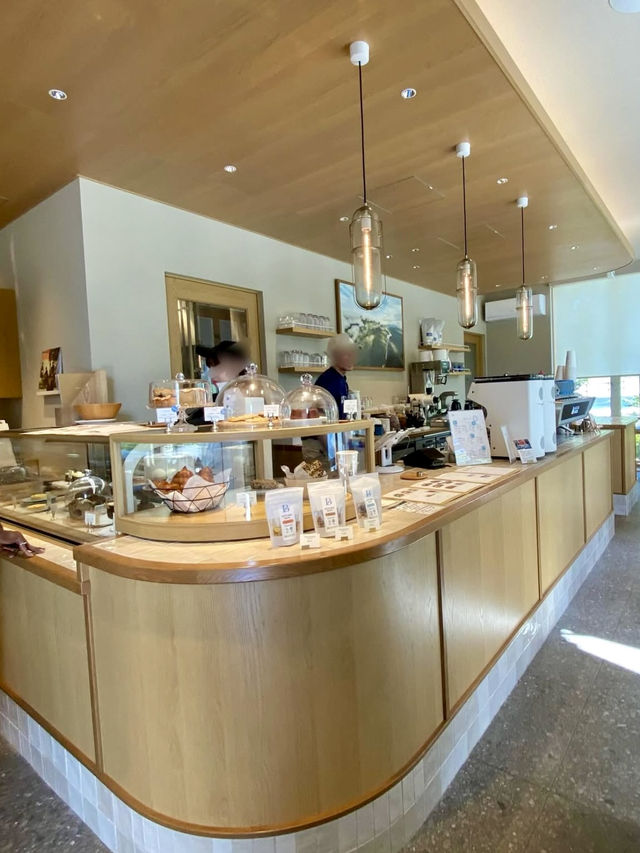 ☕ Style & Flavor at BLUE SIX COFFEE in Meiji Park