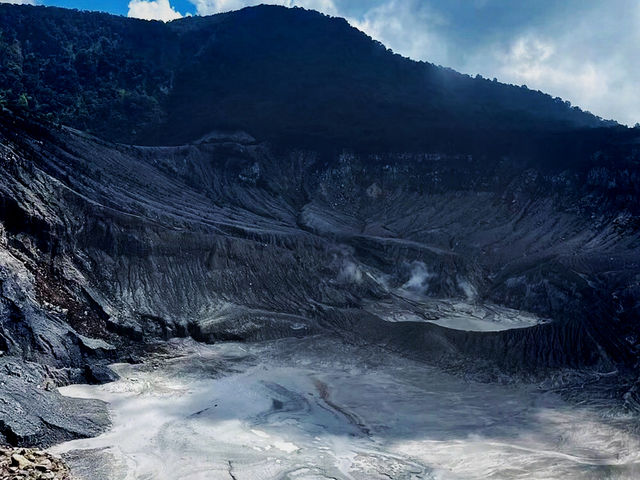 印尼🇮🇩覆舟火山 印尼🇮🇩覆舟火山
