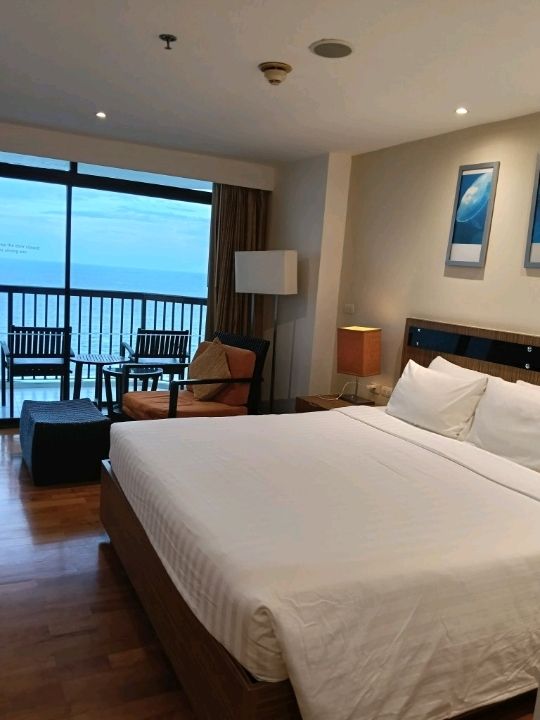 โรงแรมเรดิสัน หัวหิน โรงแรมเรดิสัน หัวหิน