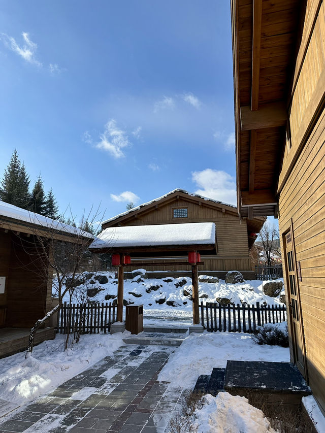 Ski Changbai Bliss⛷️ Skiing in Northeast China — Stay at Native Hotel Changbaishan Ski Changbai Bliss⛷️ Skiing in Northeast China — Stay at Native Hotel Changbaishan