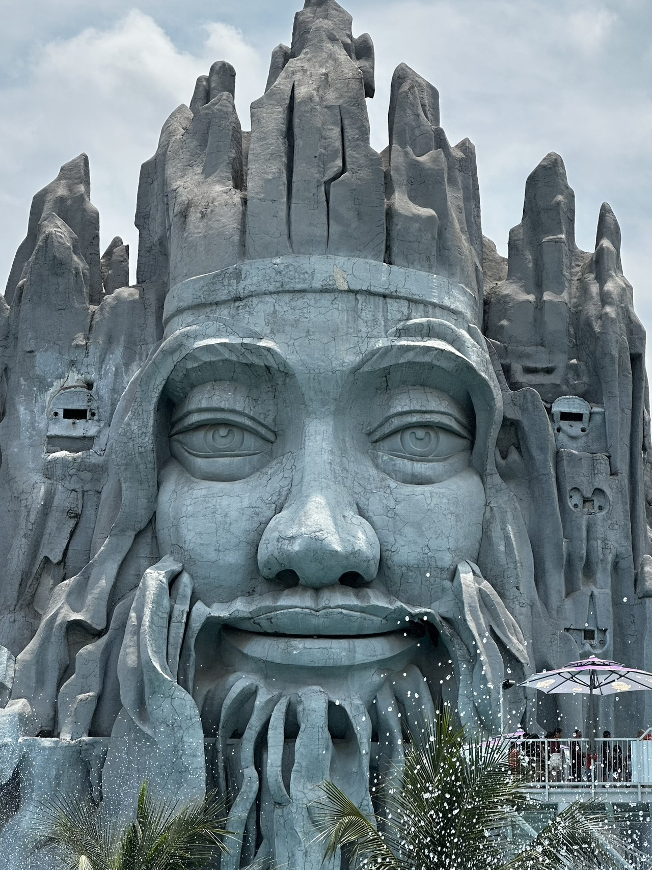 想像以上に狂っていて最高なテーマパーク！ベトナム・スイティエン公園がカオスだった