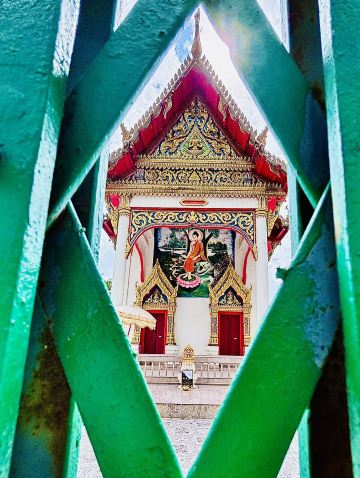 伝説の寺院を巡る。菩提樹への落雷後に見つかったプラクルアンの宝庫