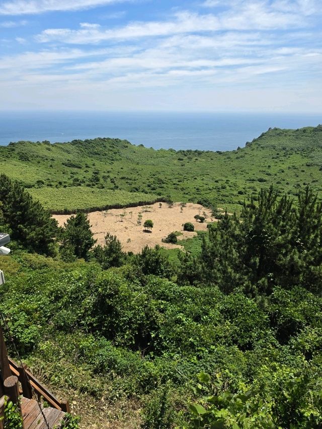 Seongsan Ilchulbong (성산일출봉), Jeju’s Famous Sunrise Peak