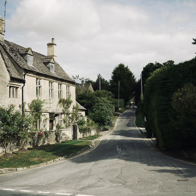 A half day trip to Bibury village