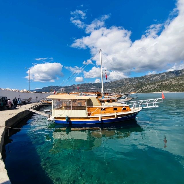 Boat Trip to The Sunken City 