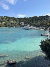 Friends in Paxos 🇬🇷
